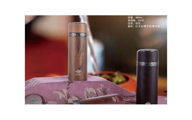 夸小女孩儿可爱有灵气的句子(夸小女孩儿可爱有灵气的句子怎么说)